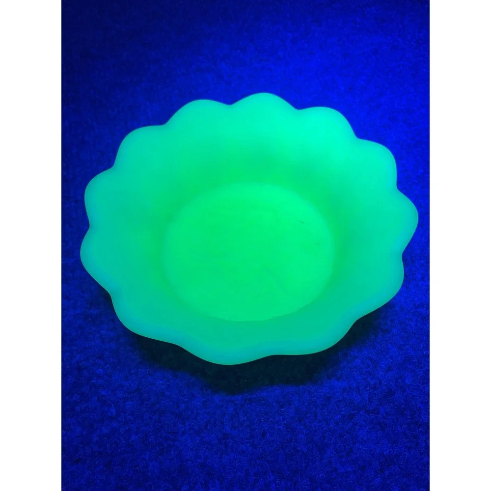 Vintage Uranium Custard Glass Scalloped Bowl Grape Pattern UV Glow 4.5 Inch
